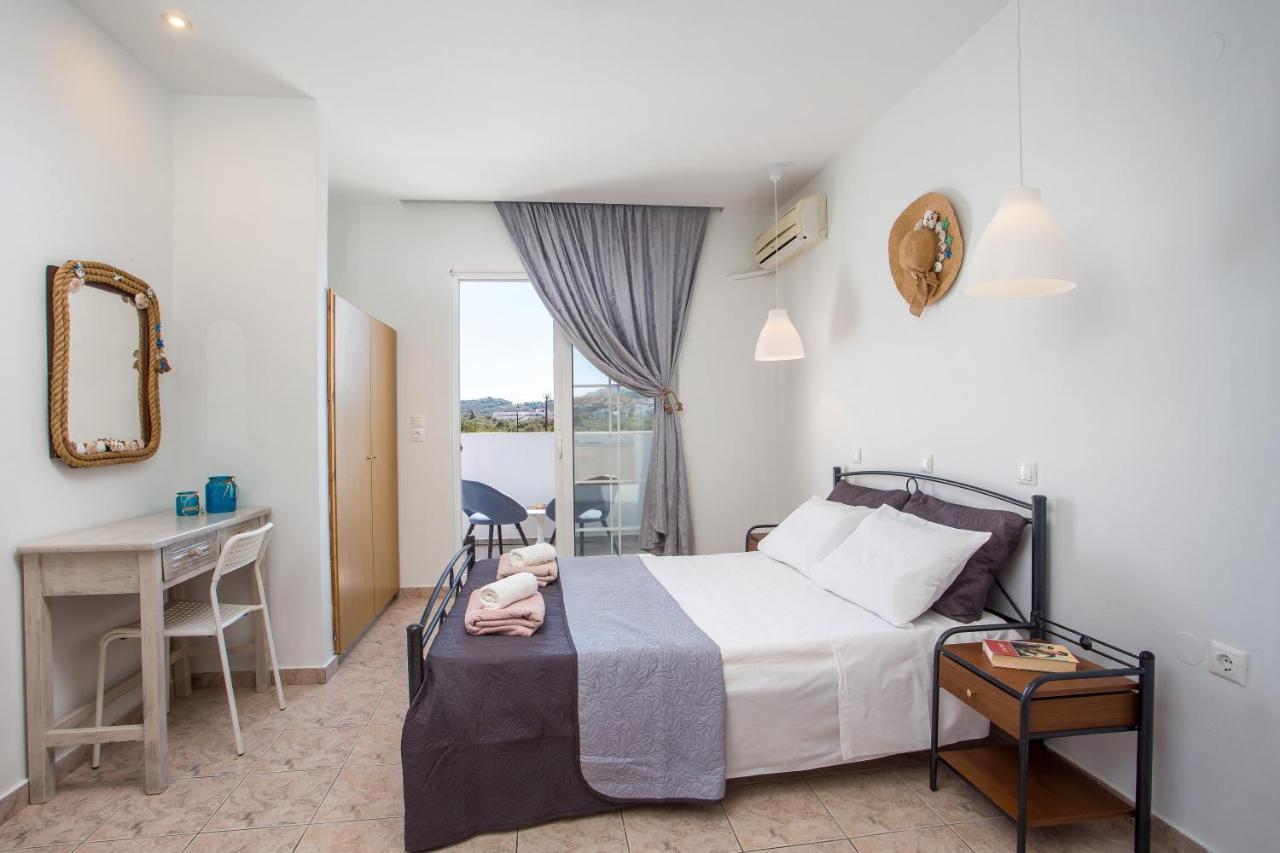 Apartment Kampus Living & Faliraki